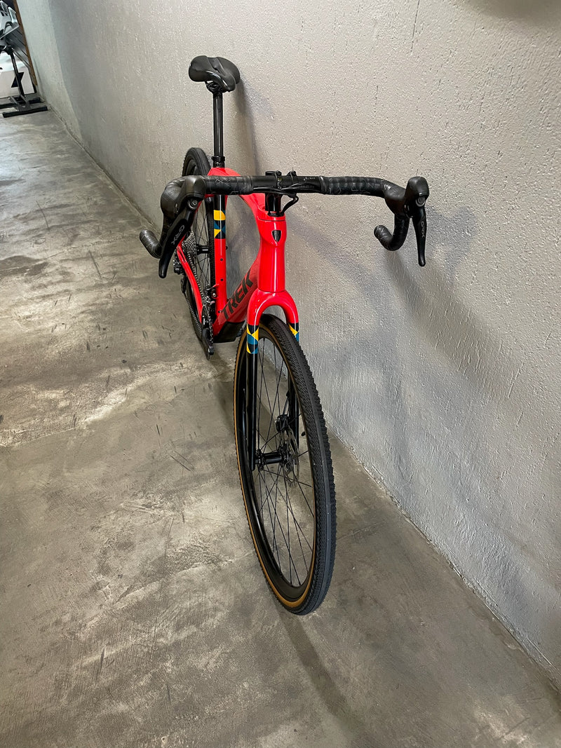 Bicicleta Checkpoint SL5 Carbono 2023 Seminova - Tamanho 58